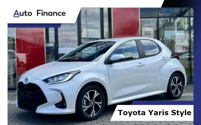 śląskie Toyota Yaris cena 101600 przebieg: 5, rok produkcji 2024 z Drzewica